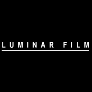 Logo: LUMINAR Film