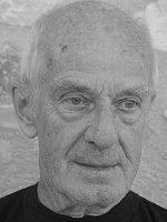 Julian Curry