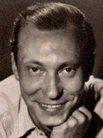 Carl Raddatz